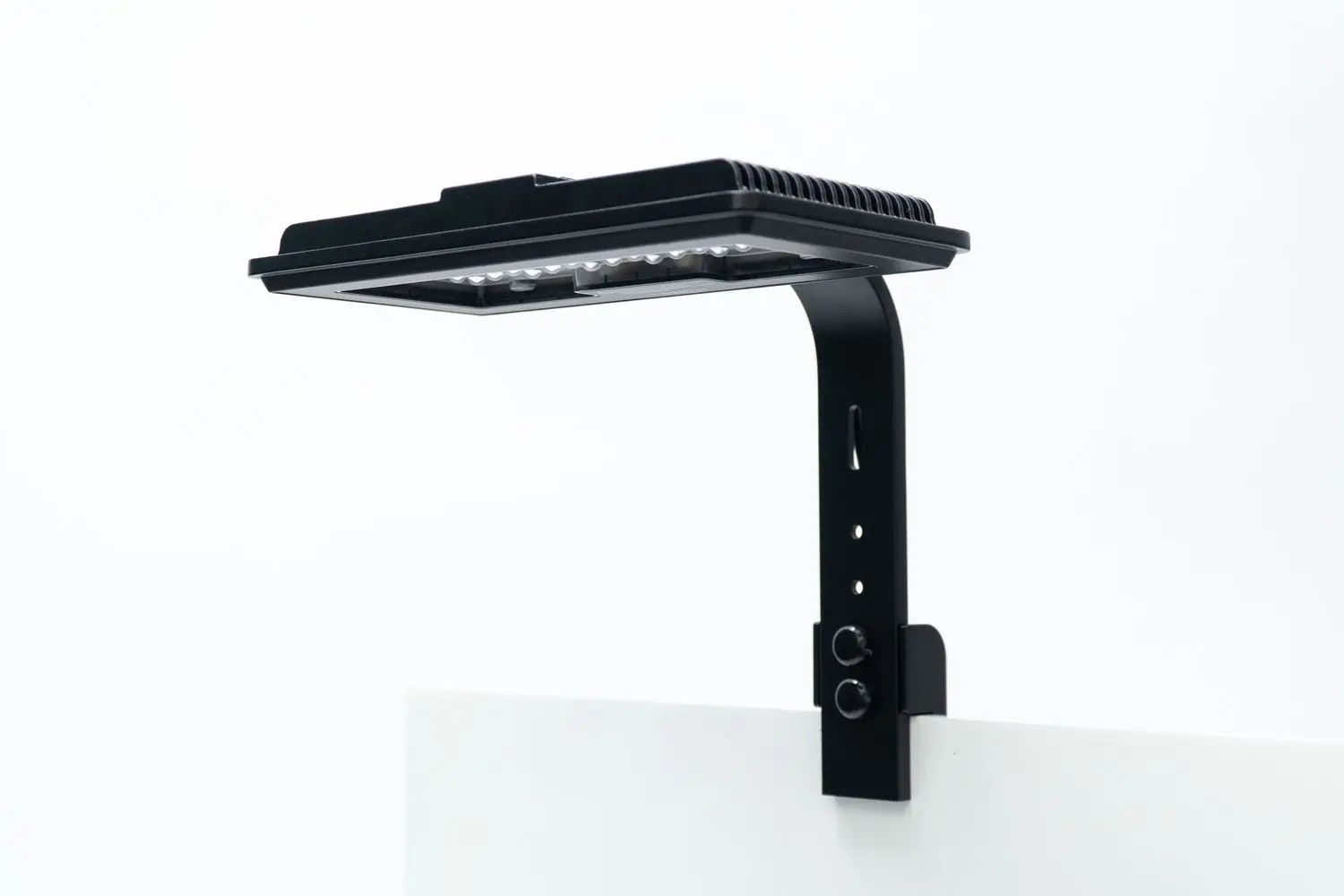 Lampada LED per acquario Jump  - Refugium Light Nano recensione e prezzo